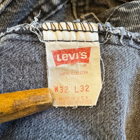 USA Vintage Levi's 560 Jeans Black Wash Distressed Denim Womens‎ Size 31x31.5 - Picture 6 of 9
